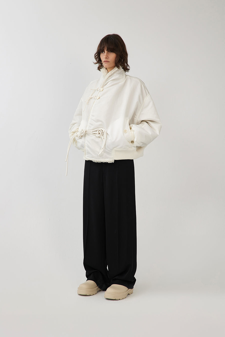 coat-jnby-relaxed-jacket-in-chinese-buckle-button-jnbyplus