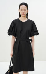 Dress / LESS Pleated Short-Sleeve Cotton Dress