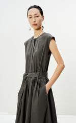 Dress / LESS Shirred Sleeveless Cotton A-Line Dress
