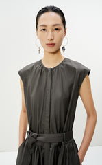 Dress / LESS Shirred Sleeveless Cotton A-Line Dress