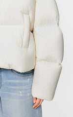 Coat / JNBY O-Shape Cropped Down Coat