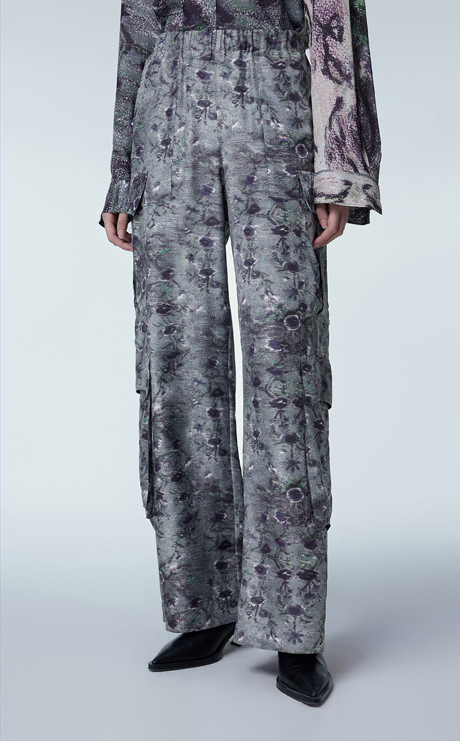Pants / JNBY Relaxed Floral Print Silk Pants