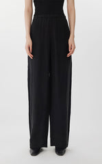 Pants / JNBY Sustainable Wide-Leg Satin Pants