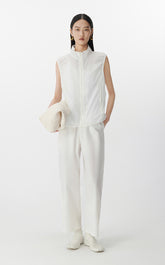 قمامة / JNBY قمامة رياضية قصيرة من النيلون