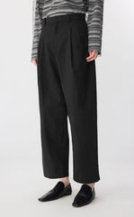Pants / JNBY Organic Jacquard Tapered Cropped Pants