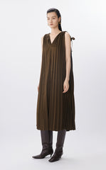 Dress / JNBY Pleated Satin A-Line Dress