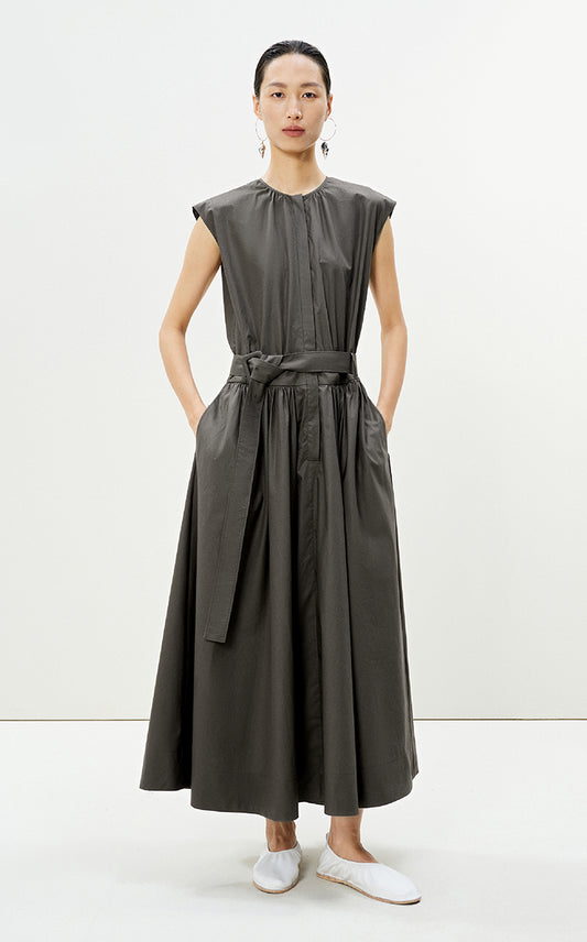 Dress / LESS Shirred Sleeveless Cotton A-Line Dress