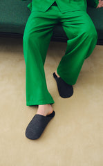 Shoes / JNBYHOME One-Piece Slip-On Slippers