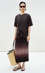 T-Shirt / LESS Crinkled Cotton Tee