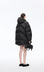 Down Coat / JNBY Oversized O-line Mid-length Goose Down Coat