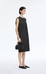 Dress / JNBY Round-Veck Sleeveless Shift Dress