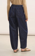 Pants / LESS Relaxed Curved Leg Jeans