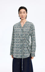 Shirt / JNBY V-neck Liberty Bird Print Cotton Shirt