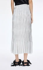 Skirt / JNBY Sculpted Diamond Pleated Maxi Skirt