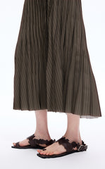 Skirt / JNBY Sculpted Diamond Pleated Maxi Skirt