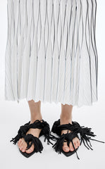 Skirt / JNBY Sculpted Diamond Pleated Maxi Skirt