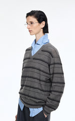 Sweater / JNBY Lightweight Cotton Blend V-Neck Pullover