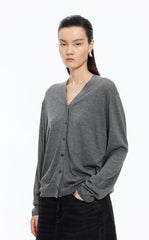Sweater / JNBY Loose V-neck Silk-Cotton Cardigan