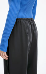 Pants / JNBY Banana Cut Blend Loose Trousers