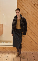 Down Coat / JNBY Stand Collar Velvet Texture Short Down Coat