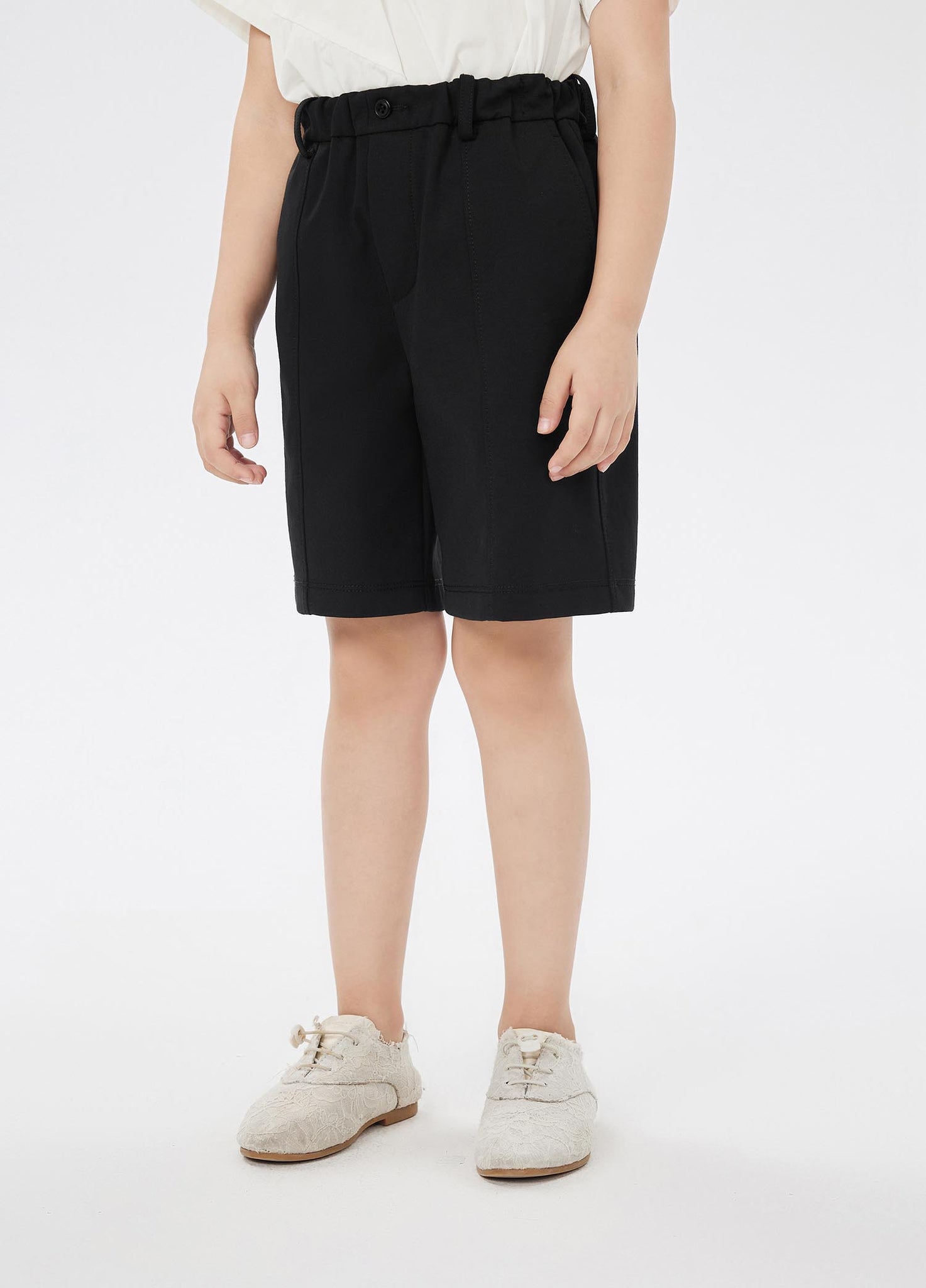 Shorts / jnby by JNBY Black Mid-Length Shorts