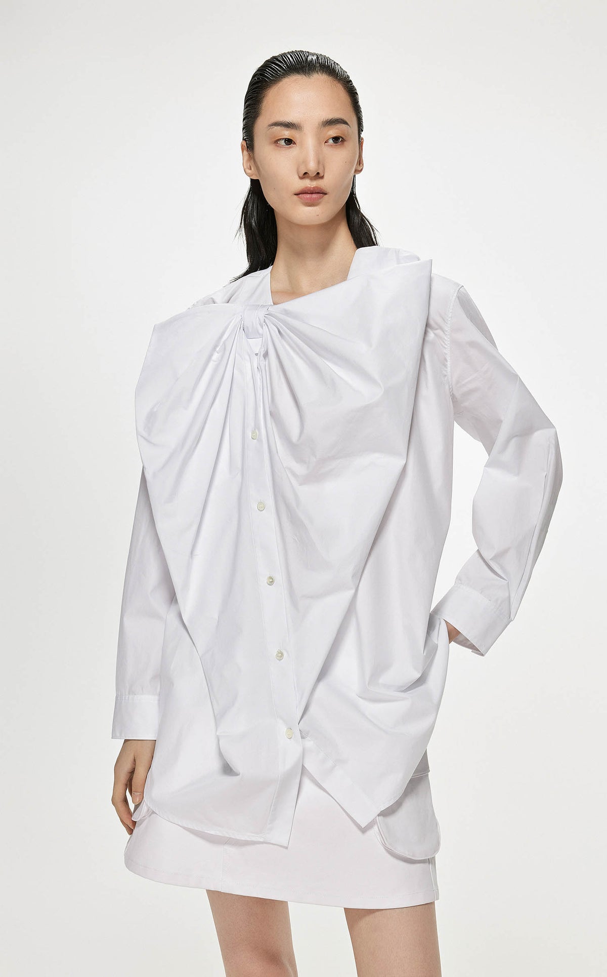 Dresses / JNBY Asymmetric Shoulder Long-Sleeved Dress