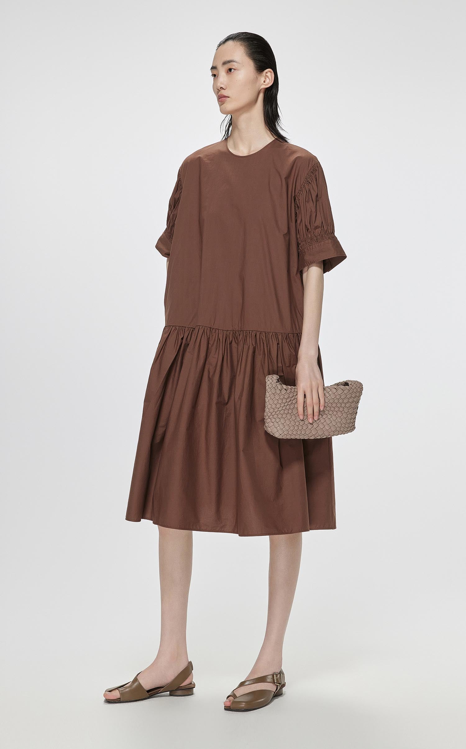 Dresses / JNBY Oversize Mid-Sleeve Pleated Dress (100% Cotton)