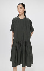 Dresses / JNBY Oversize Mid-Sleeve Pleated Dress (100% Cotton)