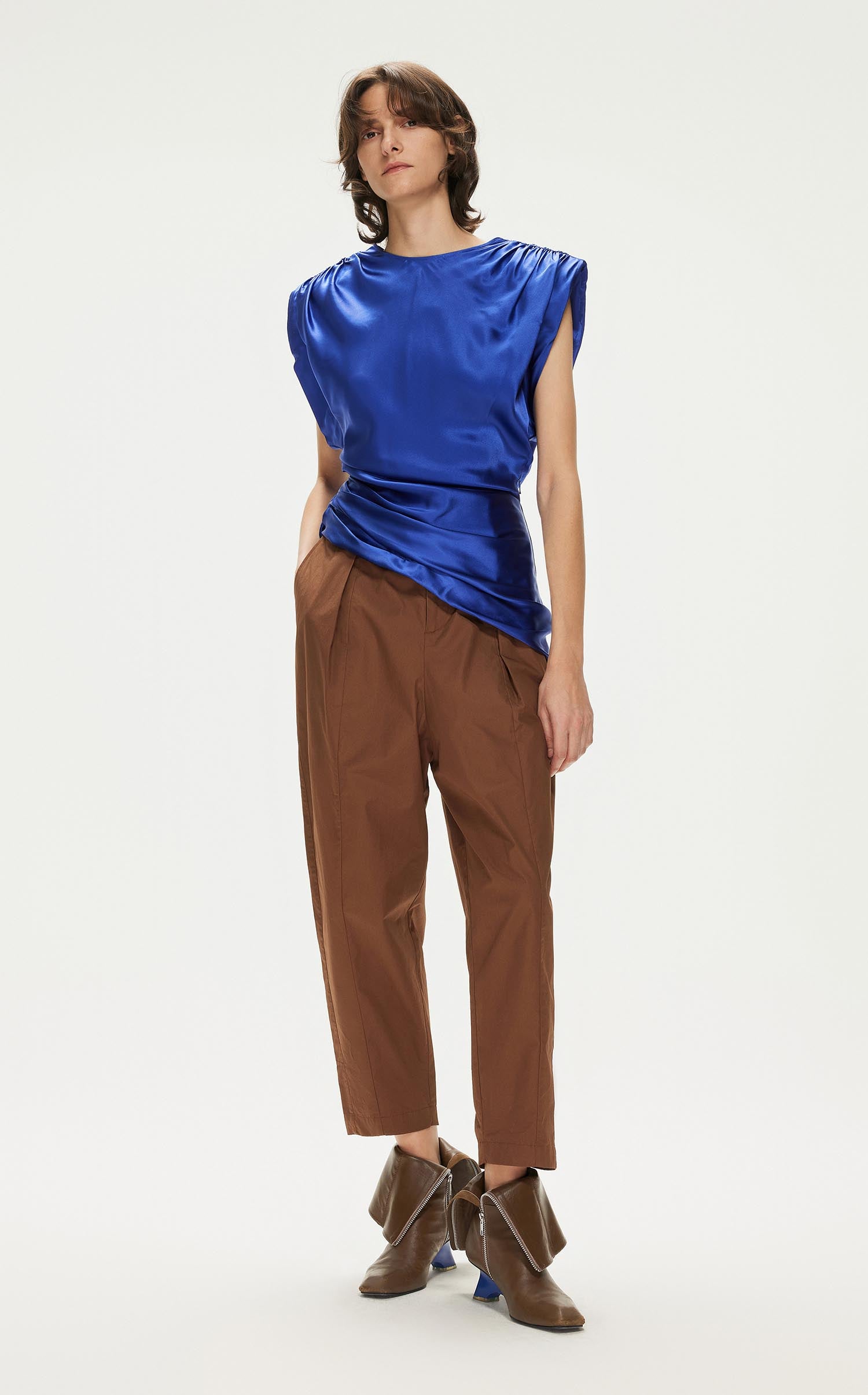 Shirt / JNBY Asymmetric Pure Silk Sleeveless Top (100% Silk)