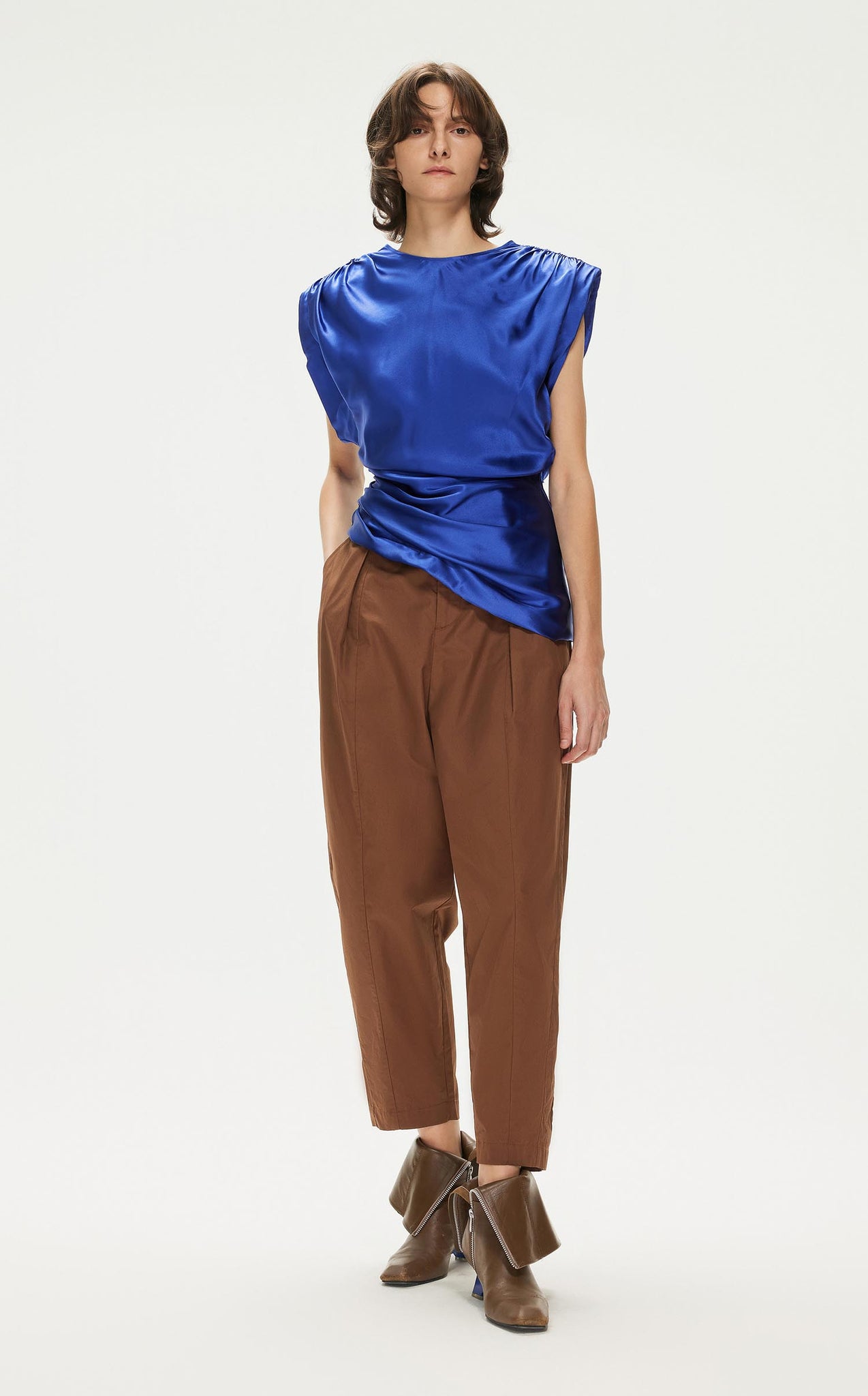 Shirt / JNBY Asymmetric Pure Silk Sleeveless Top (100% Silk)