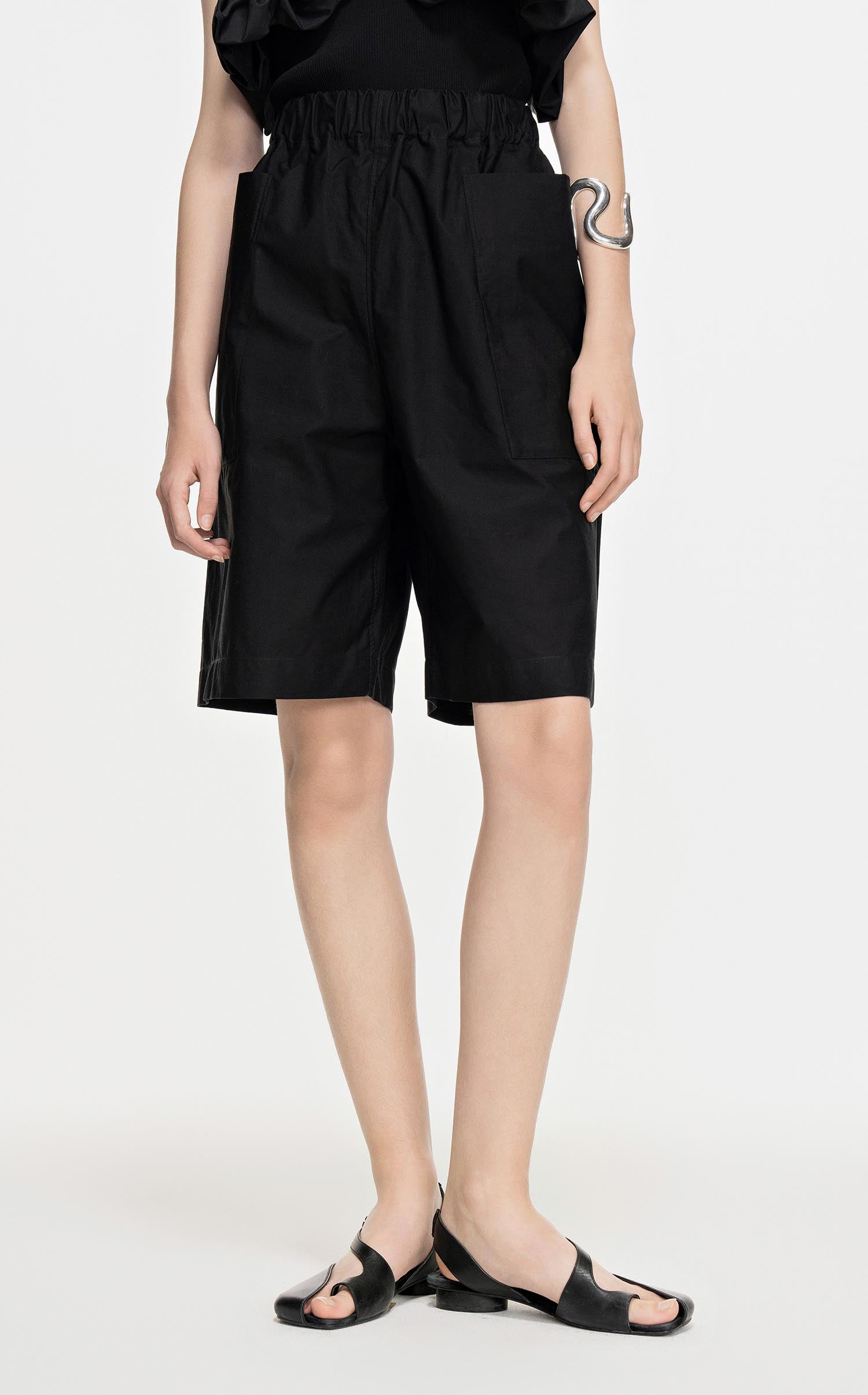 Shorts / JNBY Solid Straight Shorts (100% Cotton)