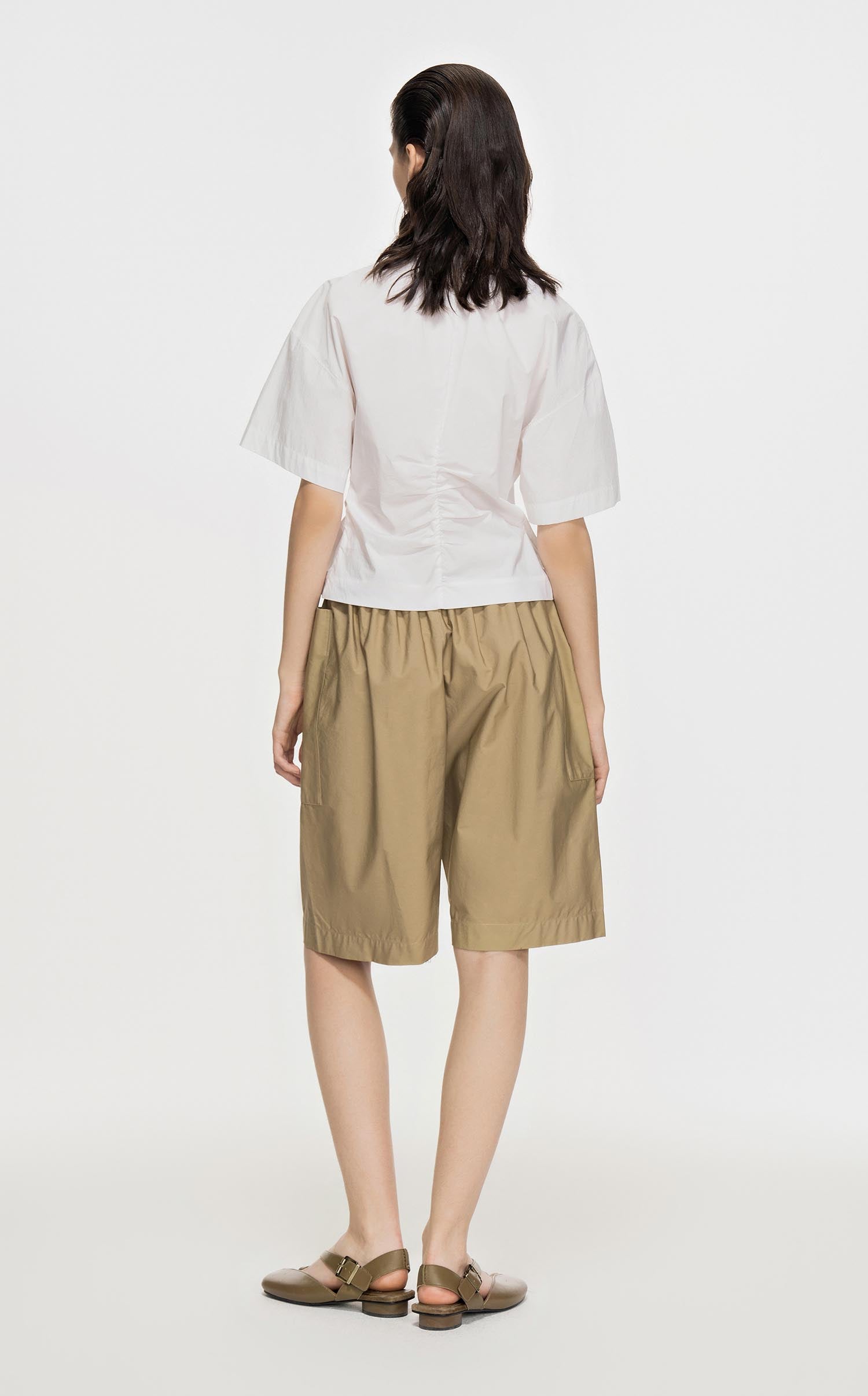 Shorts / JNBY Solid Straight Shorts (100% Cotton)