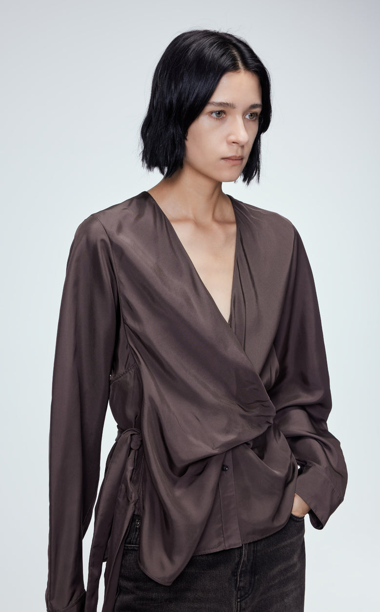 Shirt / JNBY Mulberry Silk V-neck Long-sleeved Shirt (100% Silk)