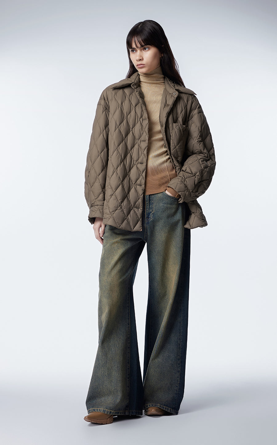 Coat / JNBY Oversized Goose Midi Down Coat in Diamond Pattern