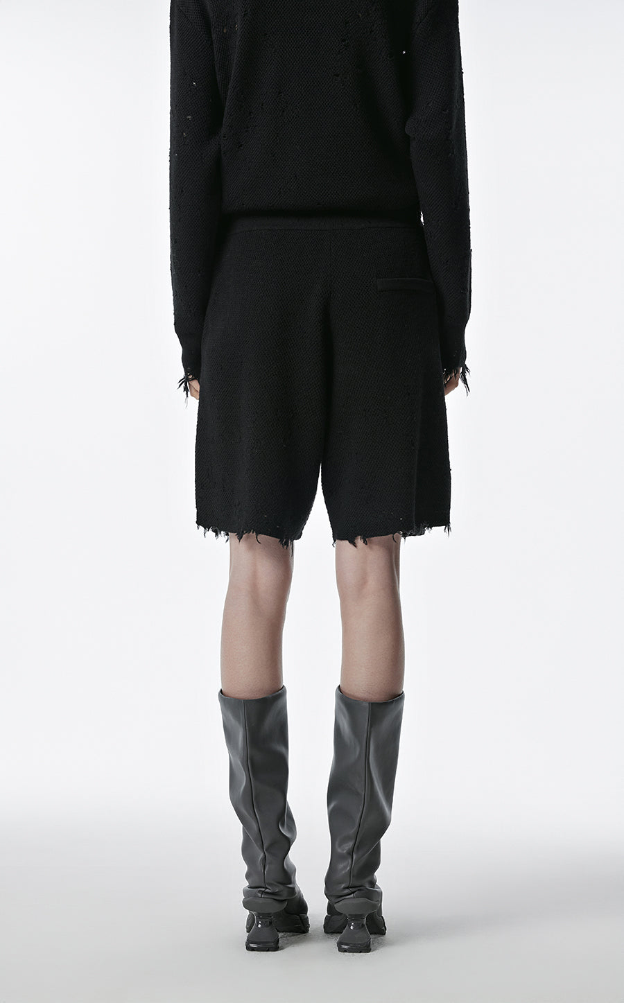 Pants / JNBY Wool Shorts in Hollow Design