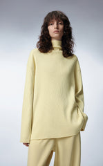 Sweater / JNBY Relaxed High-neck Wool Sweater