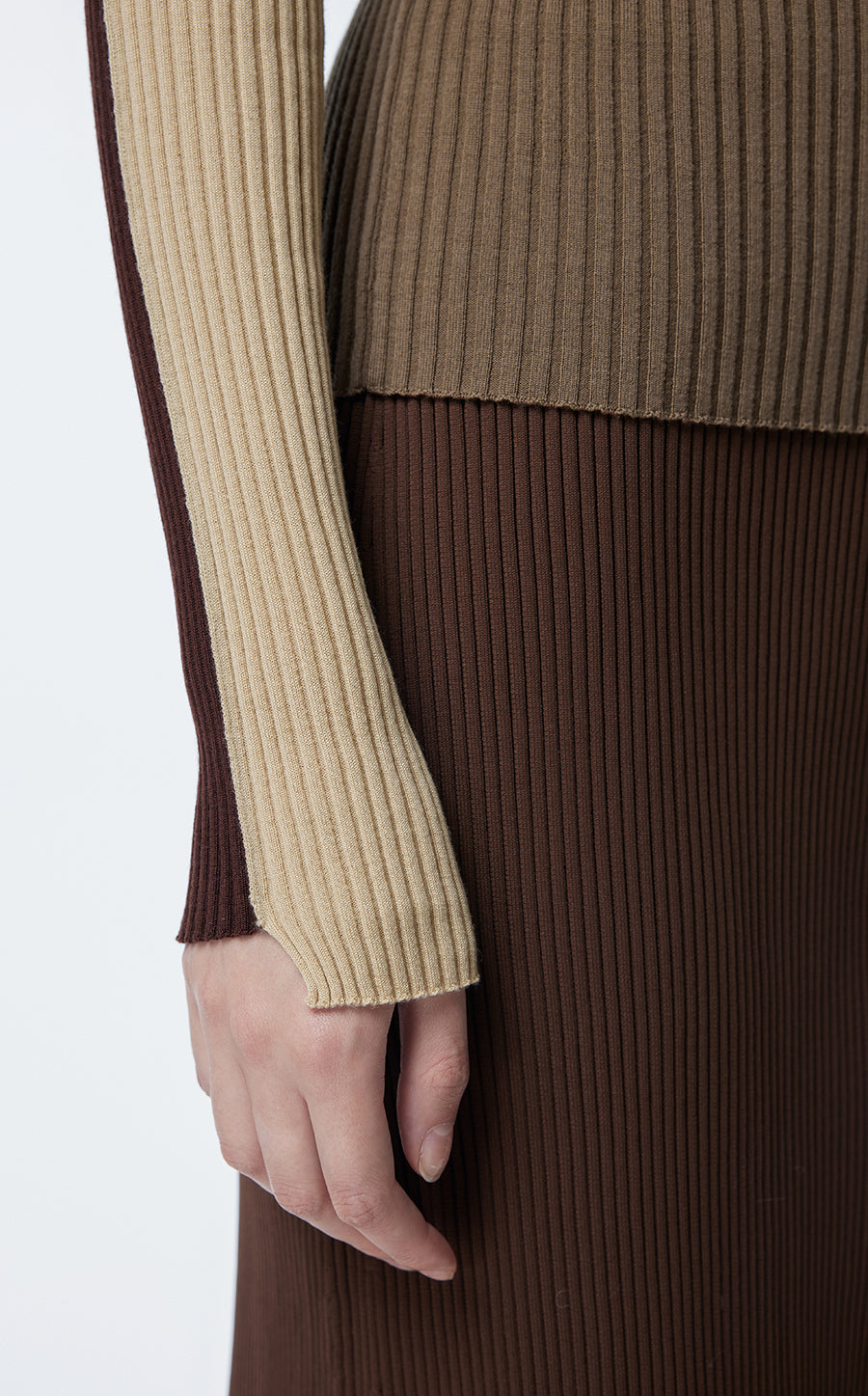 Sweater / JNBY Slim Fit Color Block Wool Sweater