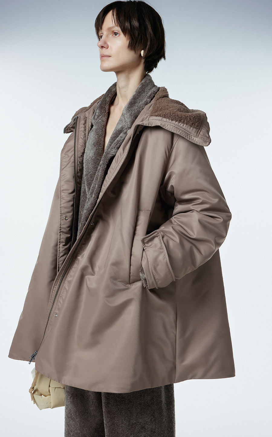 Coat / JNBY Relaxed Mandarin-collar Down Coat