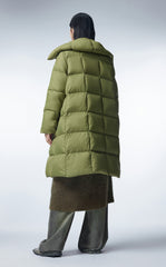 Coat / JNBY Knee-length Collared Down Coat