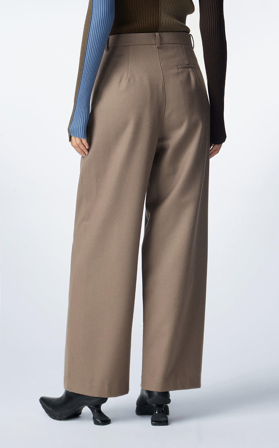 Pants / JNBY Straight Wool Pants