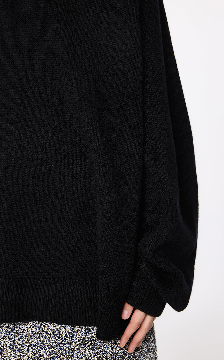 Sweater / JNBY Raglan-Sleeve Wool Sweater