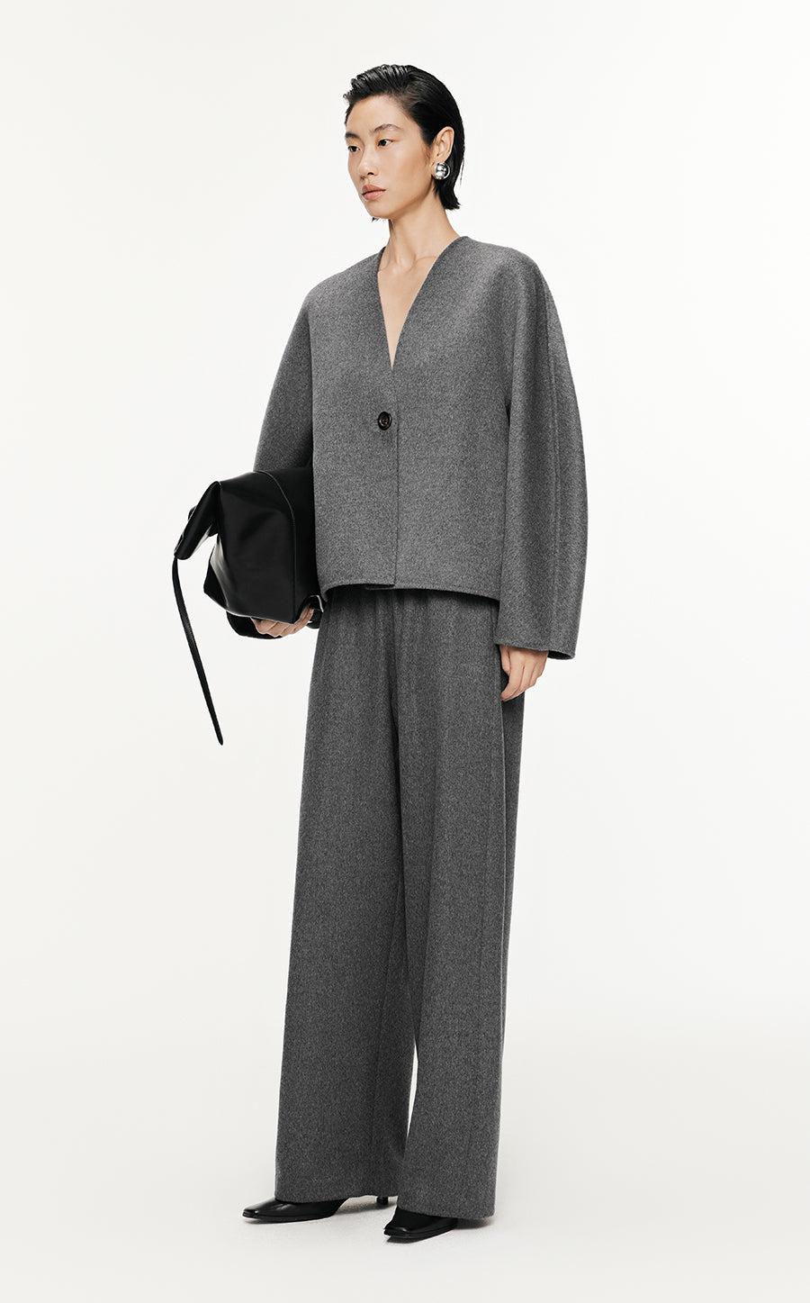 Coat / JNBY Relaxed V-neck Wool Coat