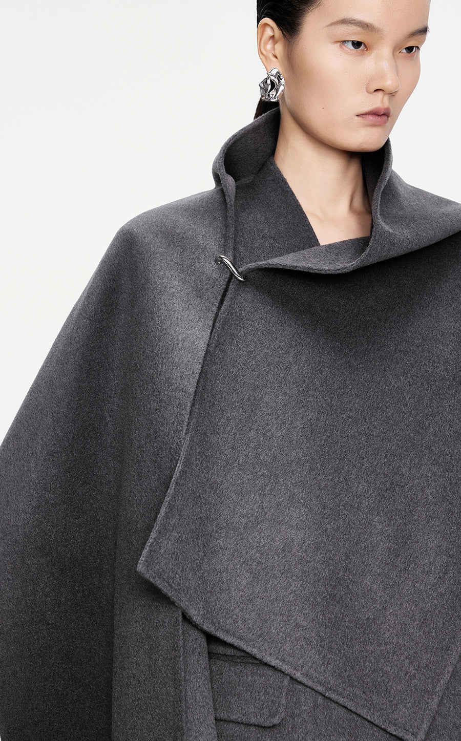 Coat / JNBY Mid-length Wool-cashmere Cape Coat