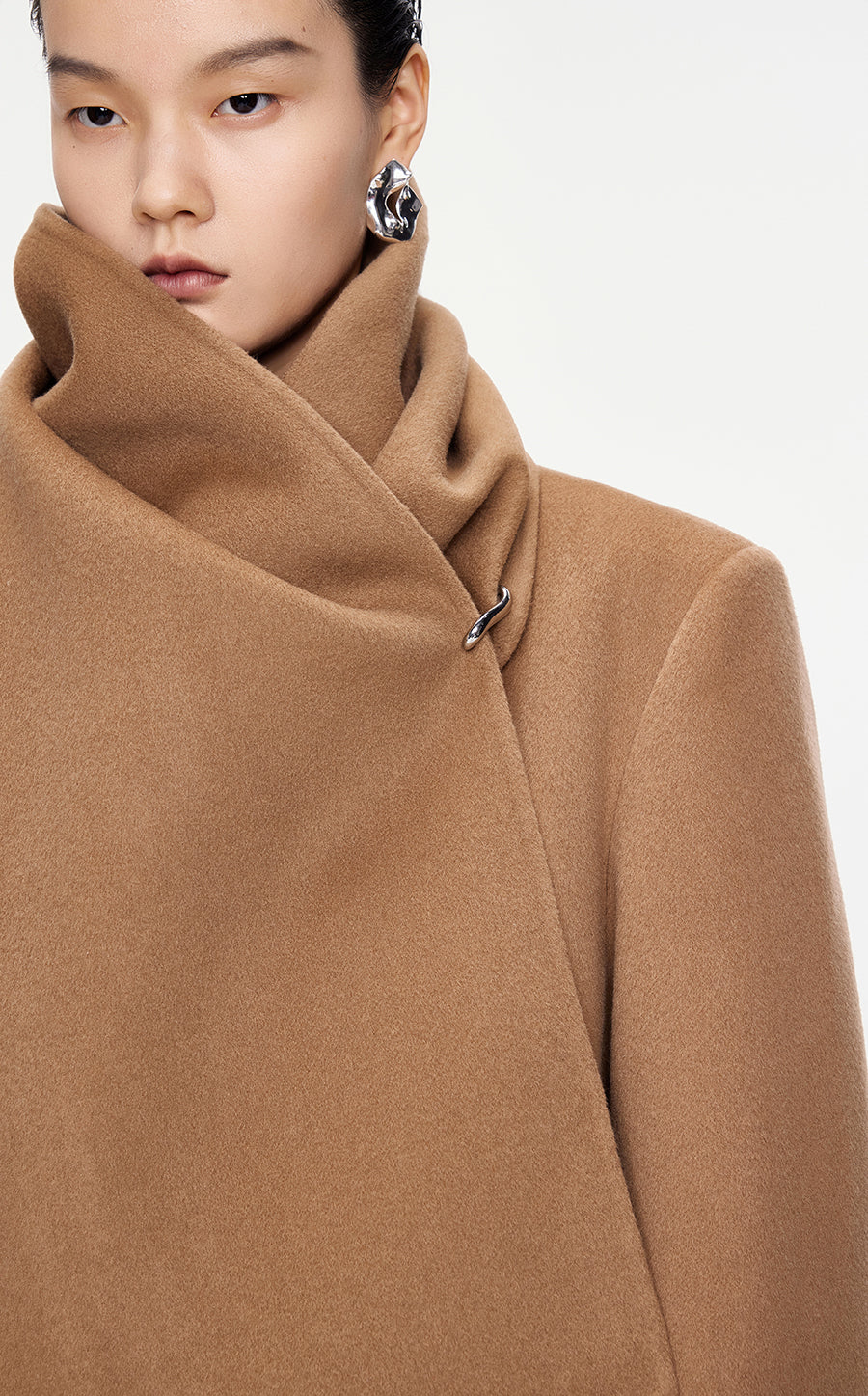 Coat / JNBY Mid-length Wool-cashmere Cape Coat