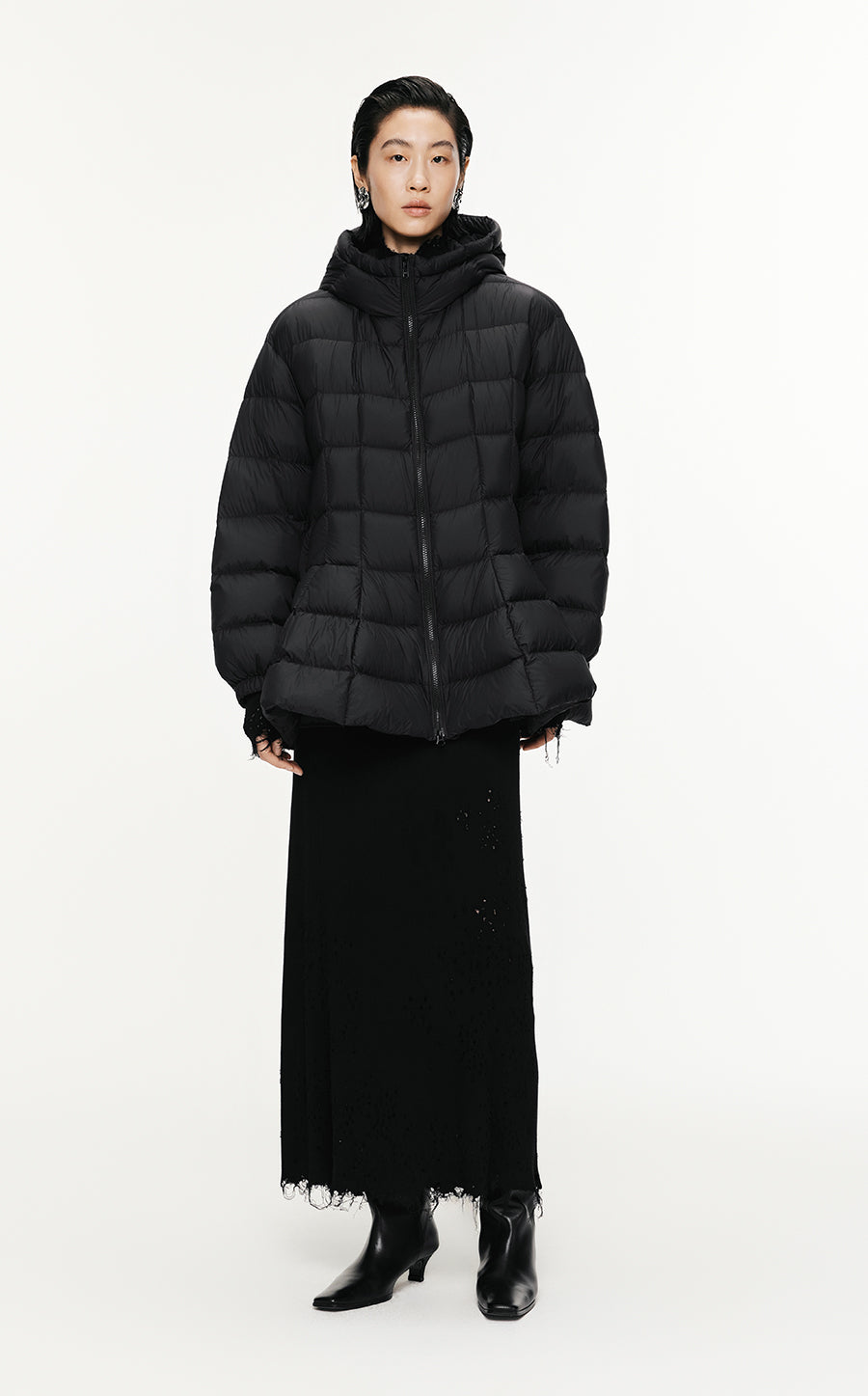 Coat / JNBY Irregular-hem Hoodied Down Coat