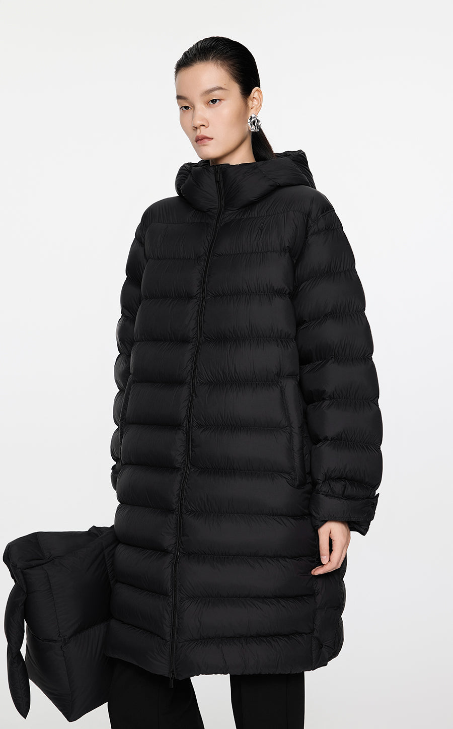 Coat / JNBY  Relaxed H-Shape Mid-Length Hooded Down Jacket