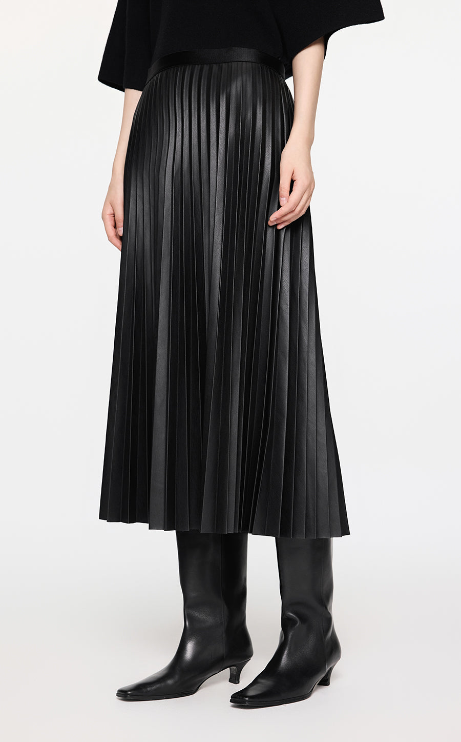 Skirt / JNBY Pleated Midi Skirt