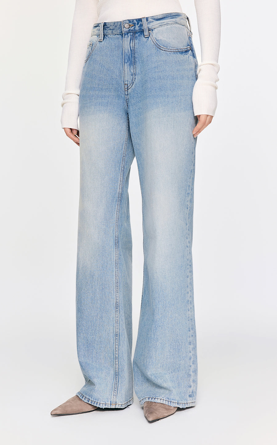 Pants / JNBY Flared Cotton Jeans