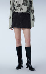 Pants / JNBY Cotton Denim Short Shorts