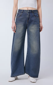 Pants / JNBY Relaxed Cotton Track Jeans